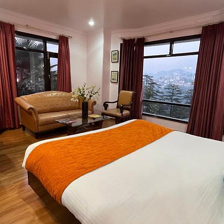 Hotel Marc Шимла Екстериор снимка